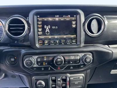 2023 Jeep Wrangler 4-Door Sahara Altitude