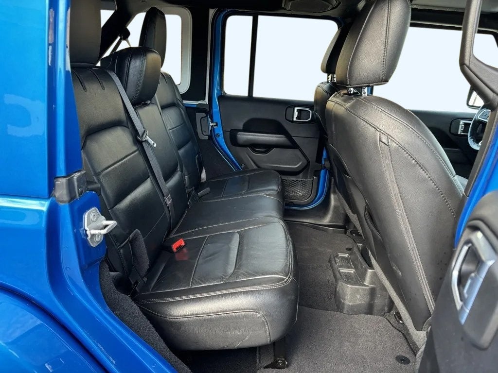 2023 Jeep Wrangler 4-Door Sahara Altitude