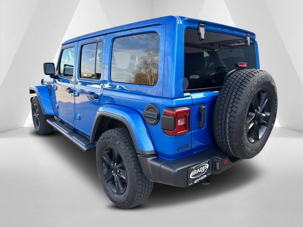 2023 Jeep Wrangler 4-Door Sahara Altitude