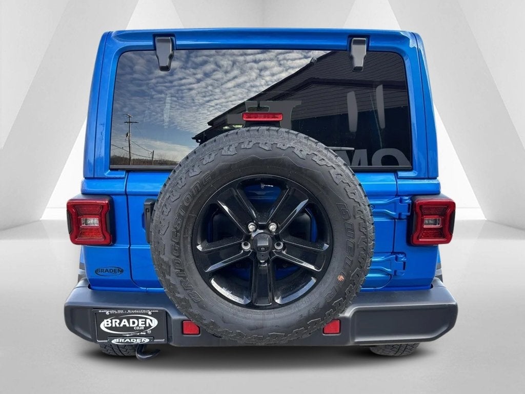 2023 Jeep Wrangler 4-Door Sahara Altitude