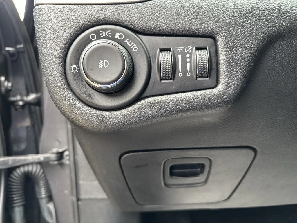 2019 Jeep Cherokee Latitude Plus 4x4