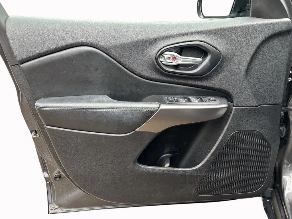 2019 Jeep Cherokee Latitude Plus 4x4