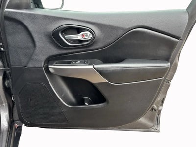 2019 Jeep Cherokee Latitude Plus 4x4