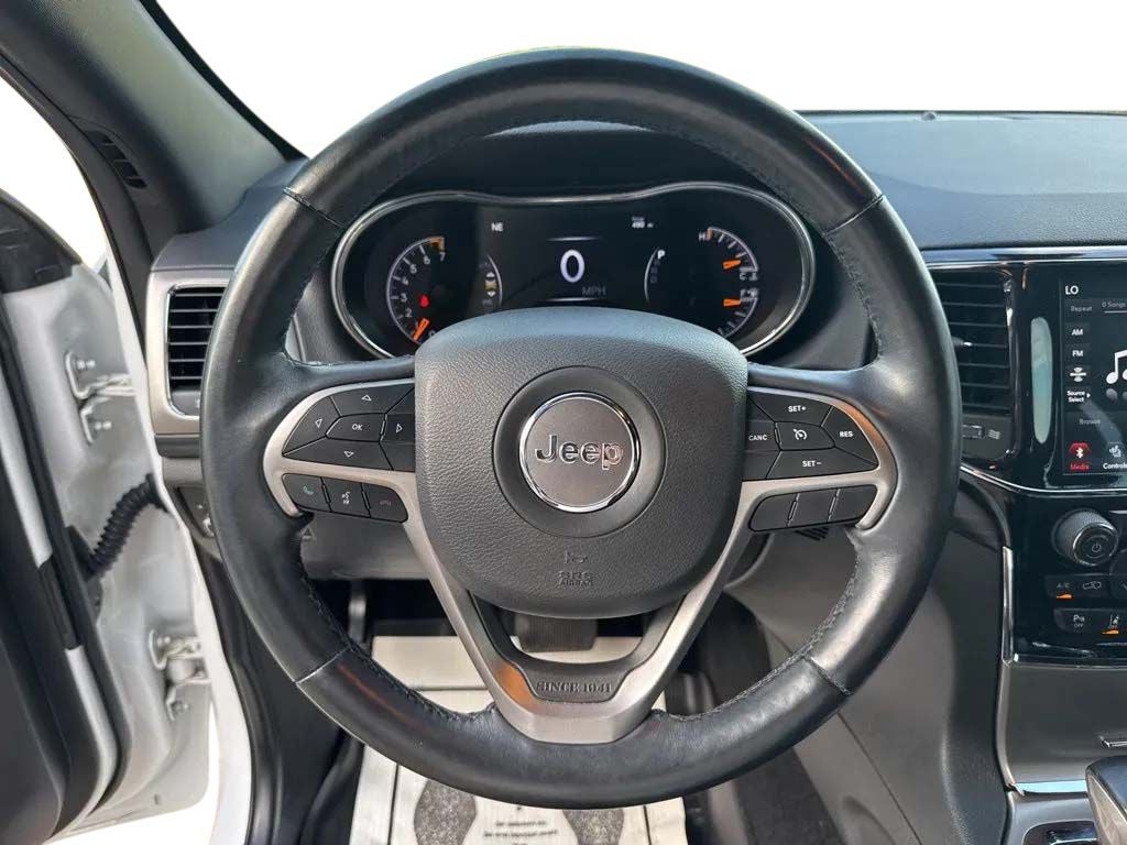 2021 Jeep Grand Cherokee Laredo X 4x4