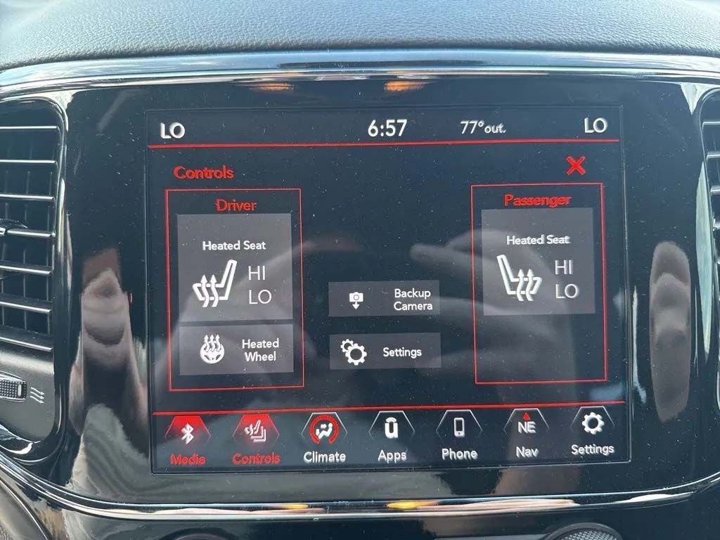 2021 Jeep Grand Cherokee Laredo X 4x4