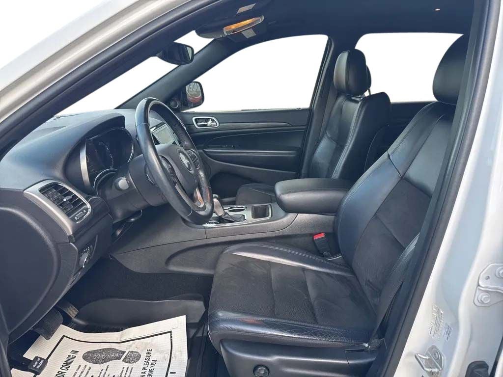 2021 Jeep Grand Cherokee Laredo X 4x4