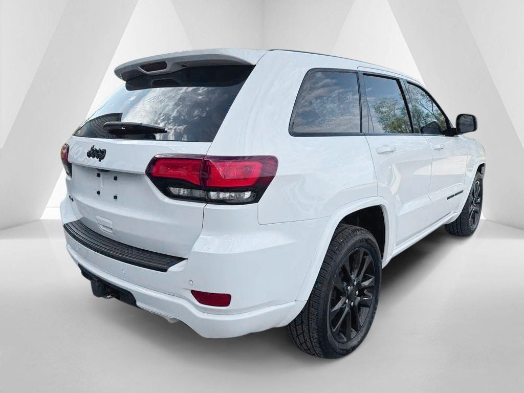 2021 Jeep Grand Cherokee Laredo X 4x4