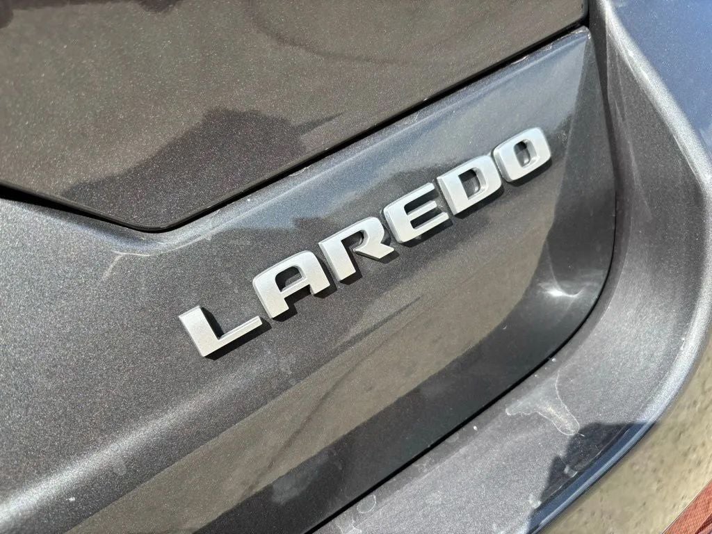 2026 Jeep Grand Cherokee GRAND CHEROKEE LAREDO X 4X4