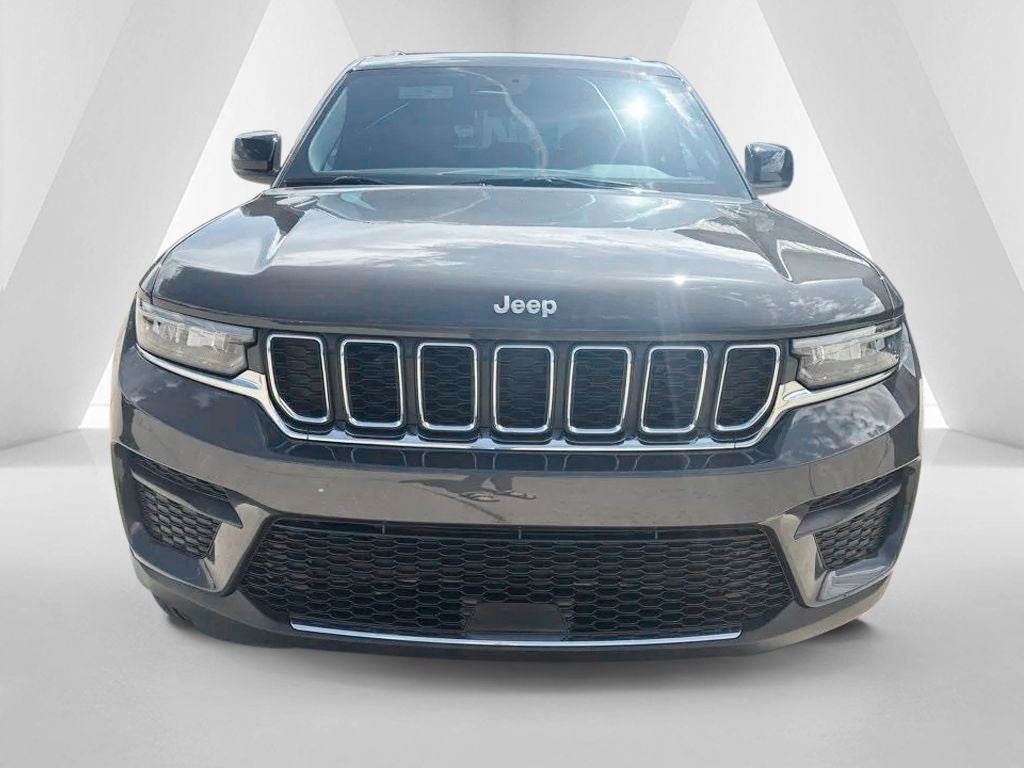 2026 Jeep Grand Cherokee GRAND CHEROKEE LAREDO X 4X4