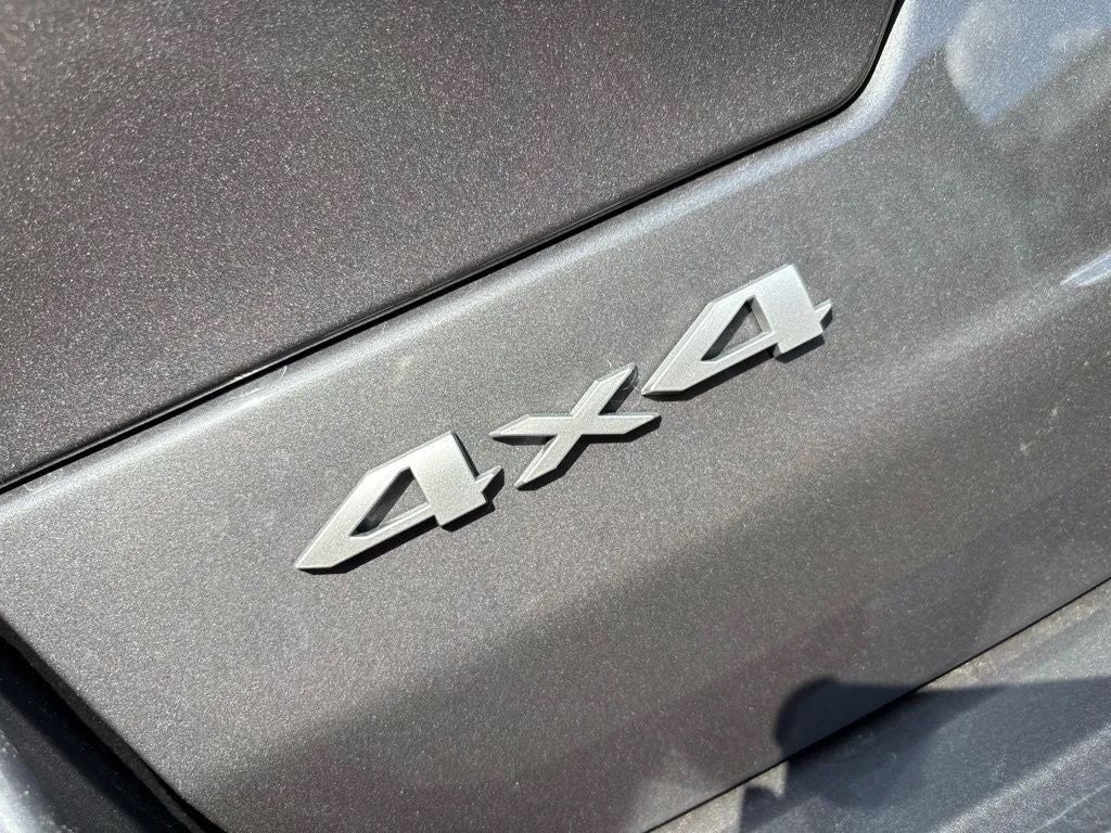 2026 Jeep Grand Cherokee GRAND CHEROKEE LAREDO 4X4