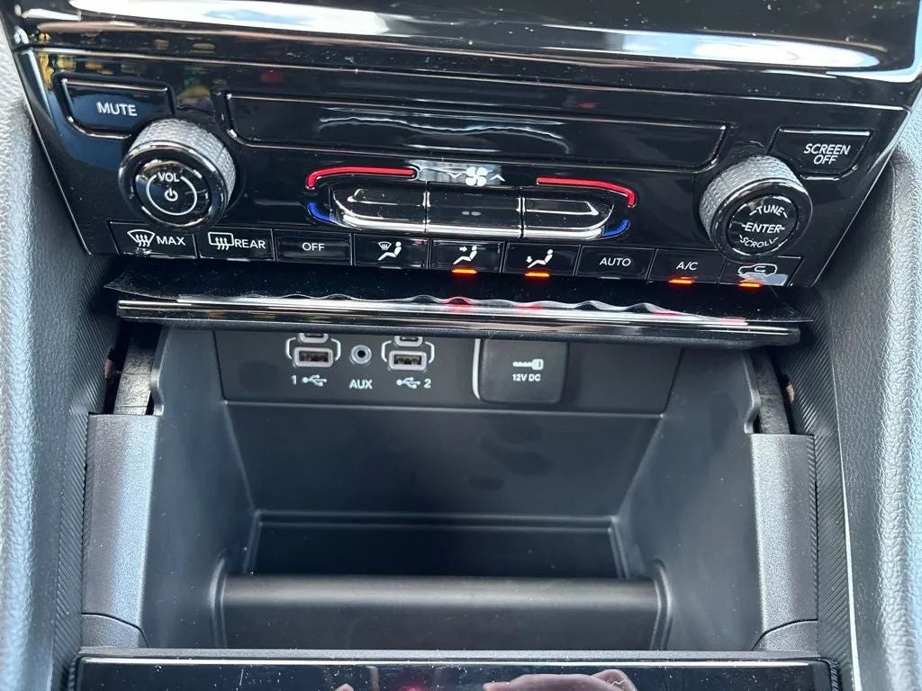 2026 Jeep Grand Cherokee GRAND CHEROKEE LAREDO 4X4