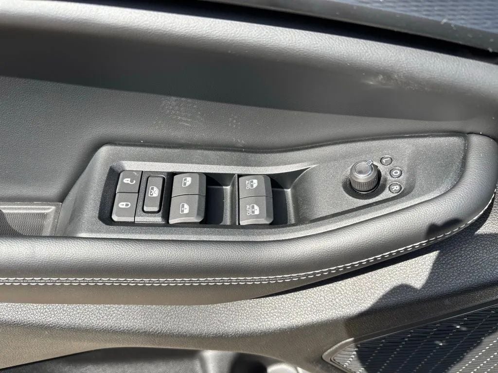 2026 Jeep Grand Cherokee GRAND CHEROKEE LAREDO 4X4