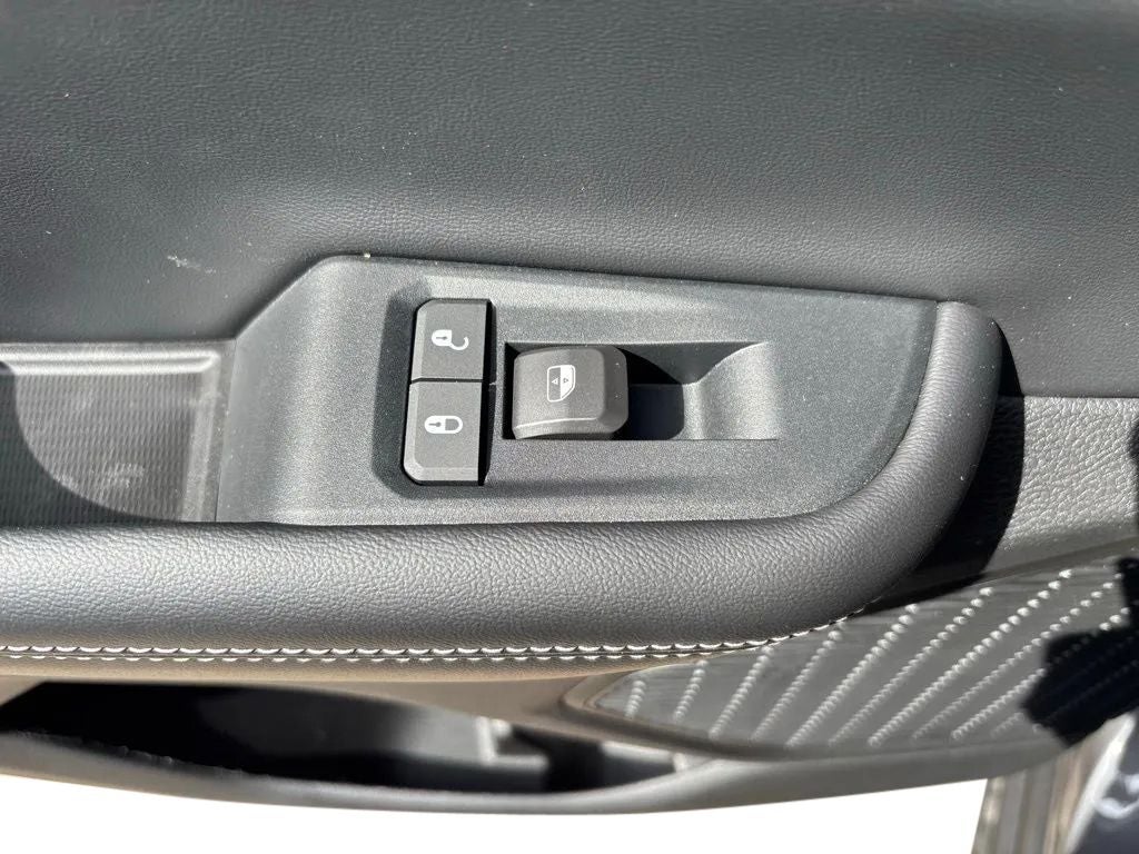 2026 Jeep Grand Cherokee GRAND CHEROKEE LAREDO 4X4