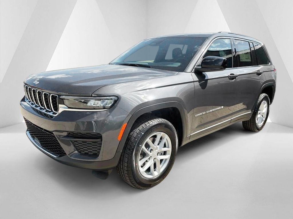 2026 Jeep Grand Cherokee GRAND CHEROKEE LAREDO 4X4