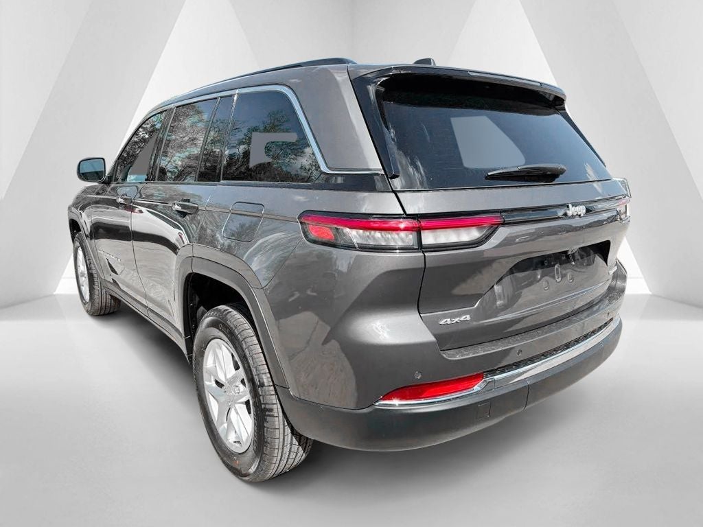2026 Jeep Grand Cherokee GRAND CHEROKEE LAREDO 4X4