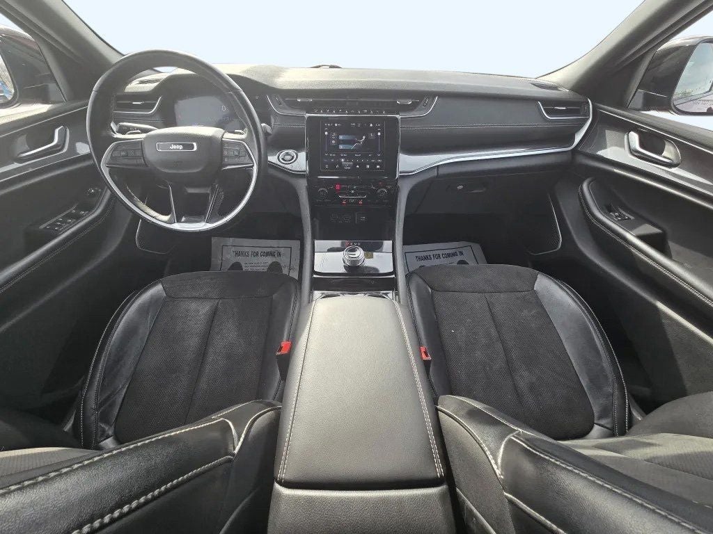 2022 Jeep Grand Cherokee Altitude