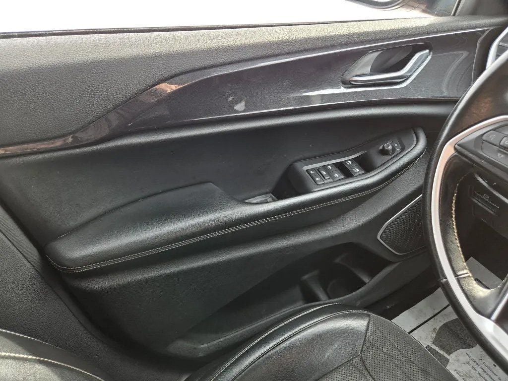 2022 Jeep Grand Cherokee Altitude