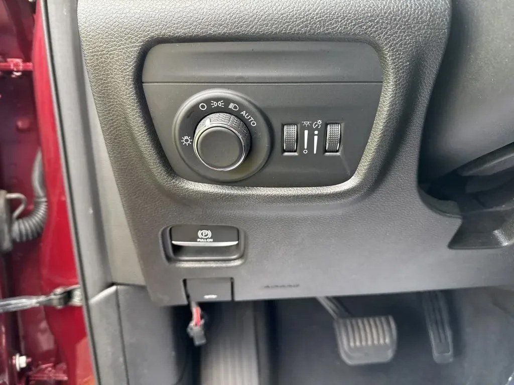 2022 Jeep Grand Cherokee Altitude