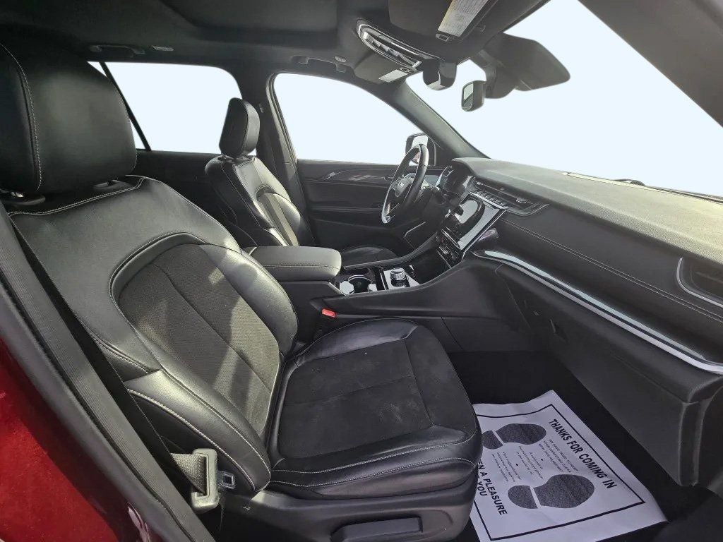 2022 Jeep Grand Cherokee Altitude