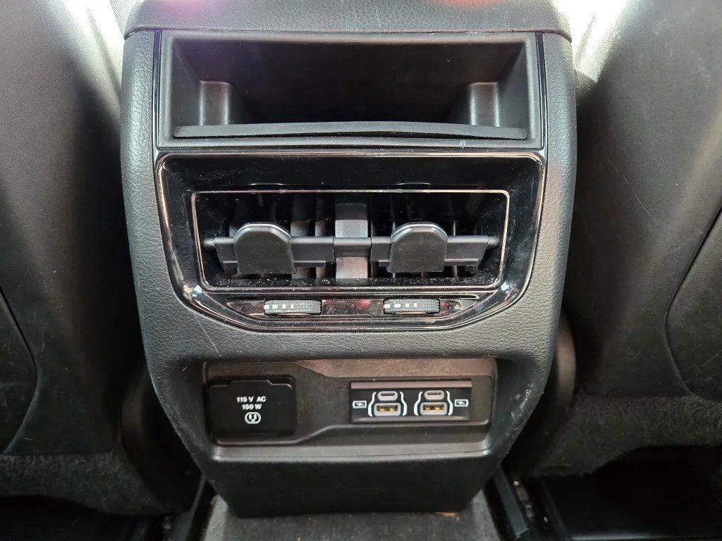 2022 Jeep Grand Cherokee Altitude