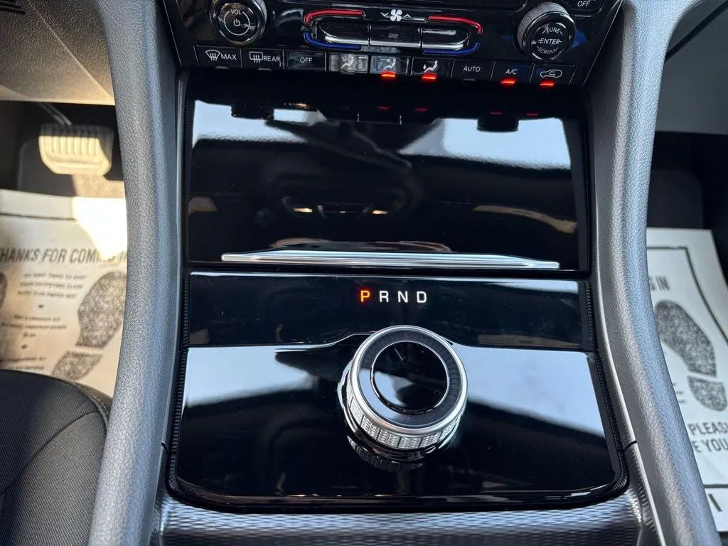 2026 Jeep Grand Cherokee GRAND CHEROKEE LAREDO 4X4