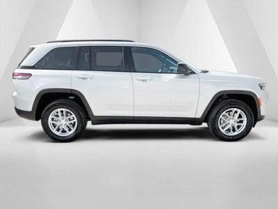 2026 Jeep Grand Cherokee GRAND CHEROKEE LAREDO 4X4