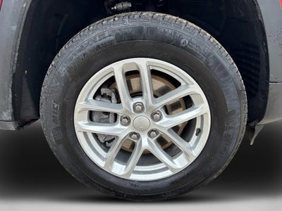 2023 Jeep Grand Cherokee L Laredo 4x4