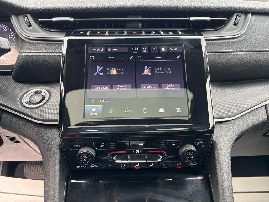 2023 Jeep Grand Cherokee L Laredo 4x4