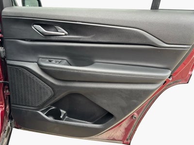 2023 Jeep Grand Cherokee L Laredo 4x4