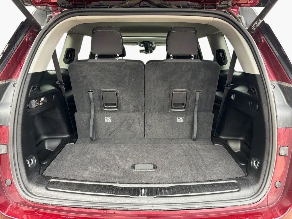 2023 Jeep Grand Cherokee L Laredo 4x4