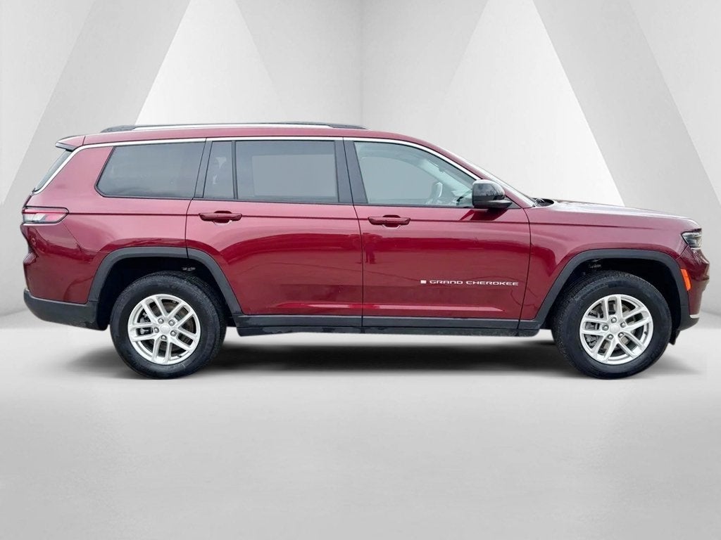 2023 Jeep Grand Cherokee L Laredo 4x4