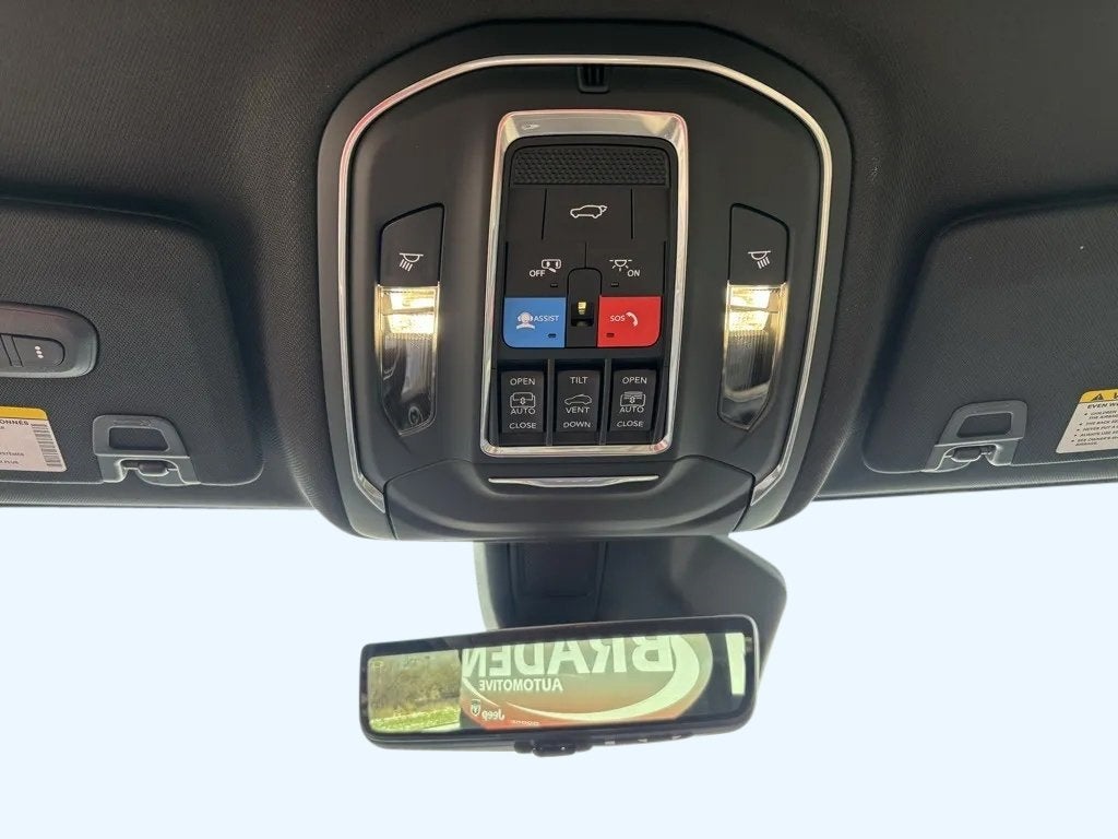 2025 Jeep Grand Cherokee GRAND CHEROKEE L LIMITED 4X4