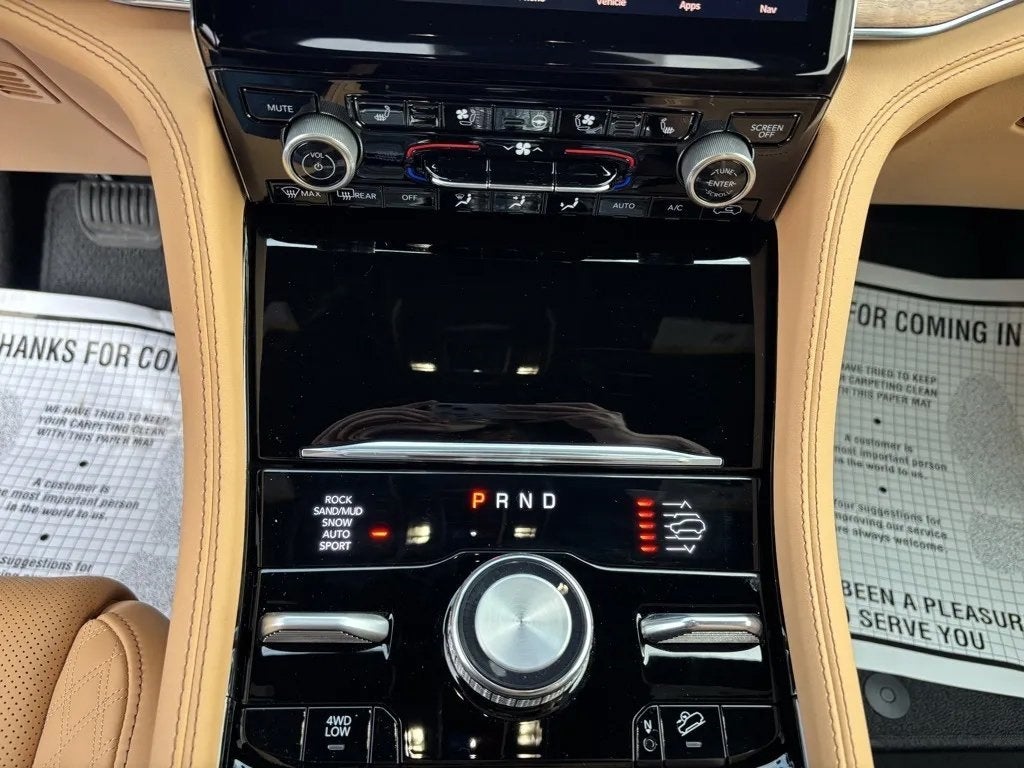 2025 Jeep Grand Cherokee GRAND CHEROKEE L SUMMIT RESERVE 4X4