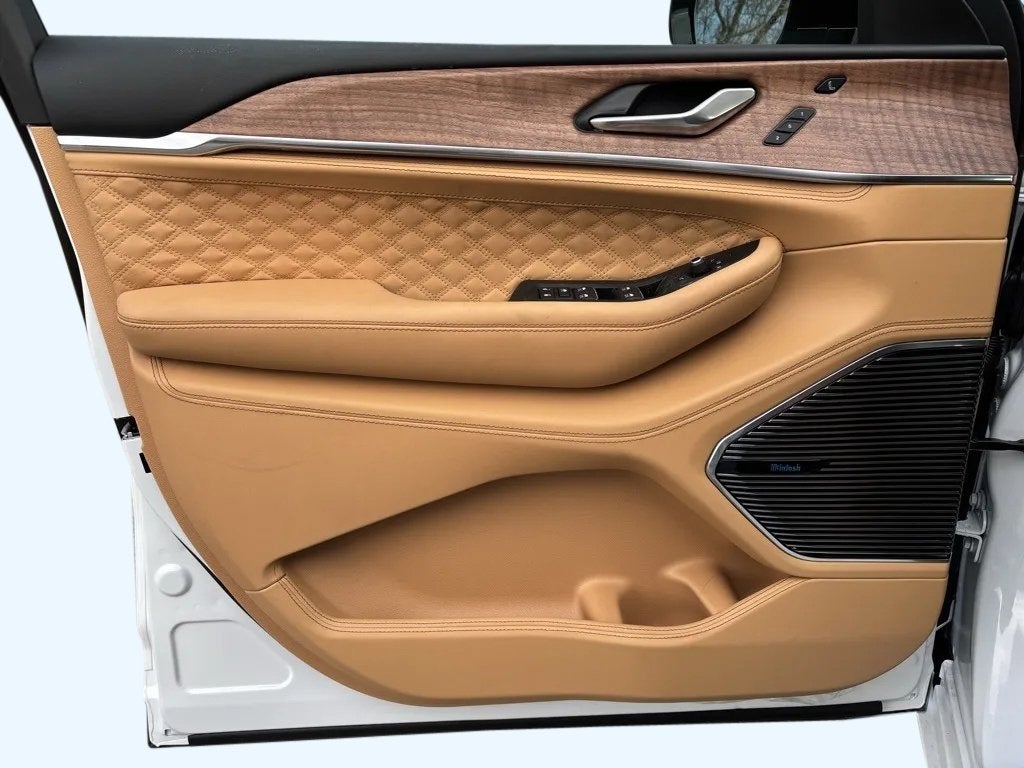 2025 Jeep Grand Cherokee GRAND CHEROKEE L SUMMIT RESERVE 4X4