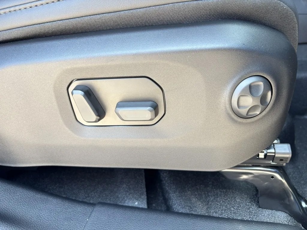 2025 Jeep Wrangler WRANGLER 4-DOOR RUBICON 392