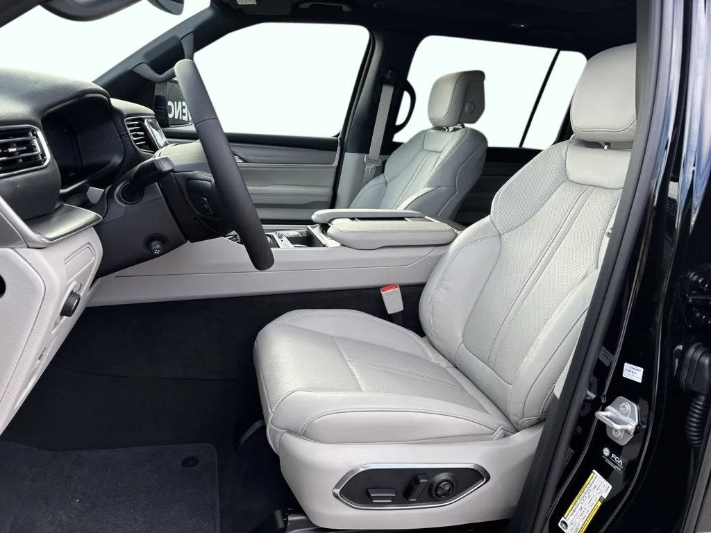 2023 Jeep Wagoneer L Series I 4x4