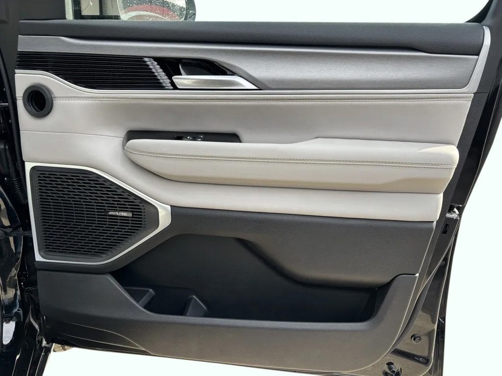 2023 Jeep Wagoneer L Series I 4x4