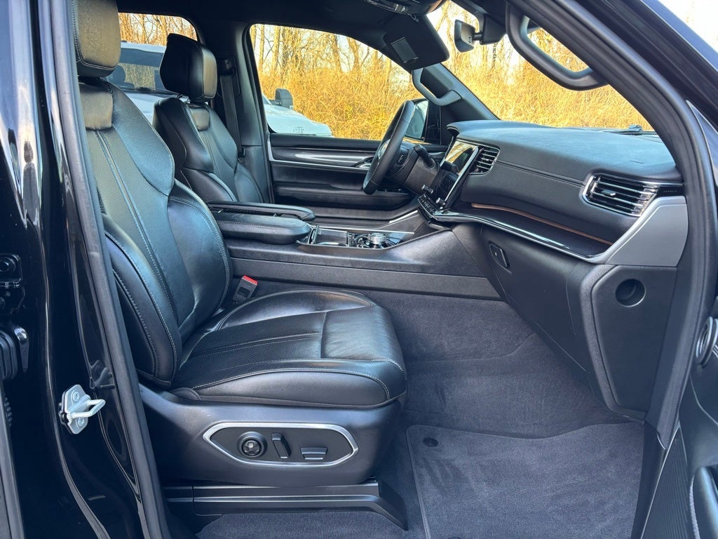 2023 Jeep Wagoneer L Series I 4x4