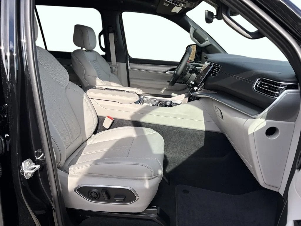 2026 Jeep Grand Wagoneer GRAND WAGONEER L 4X4