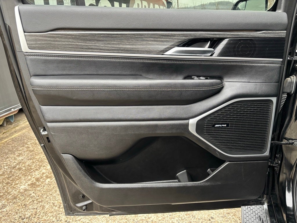 2024 Jeep Wagoneer L Series II 4x4