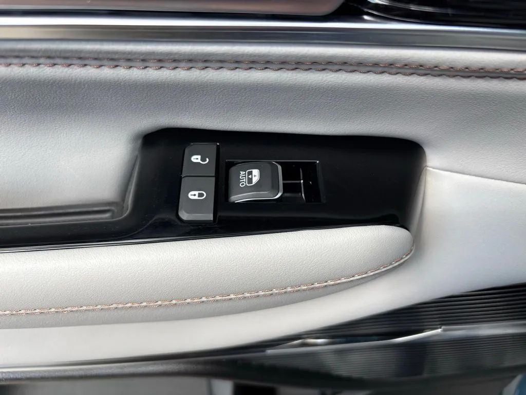2026 Jeep Grand Wagoneer GRAND WAGONEER L SUMMIT OBSIDIAN 4X4