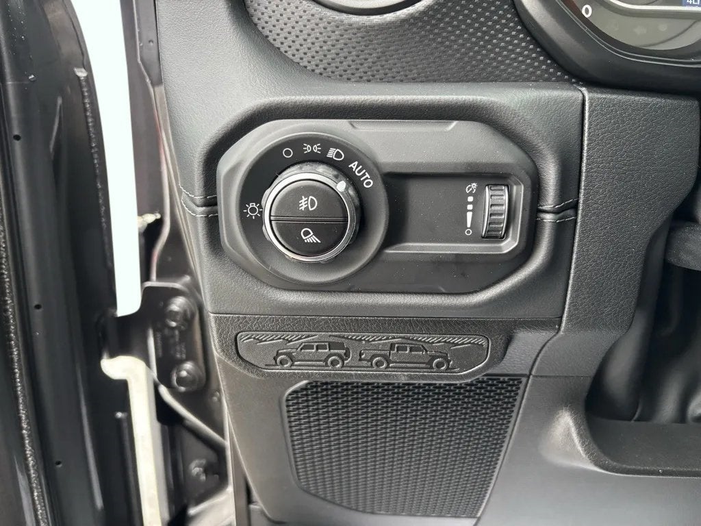 2026 Jeep Gladiator GLADIATOR RUBICON 4X4