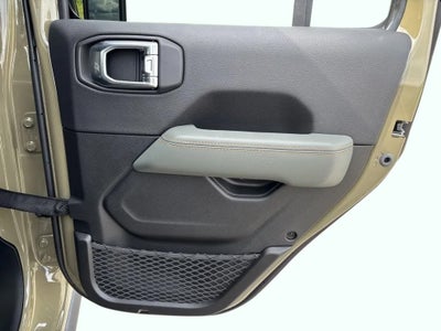 2025 Jeep Gladiator GLADIATOR MOJAVE X 4X4