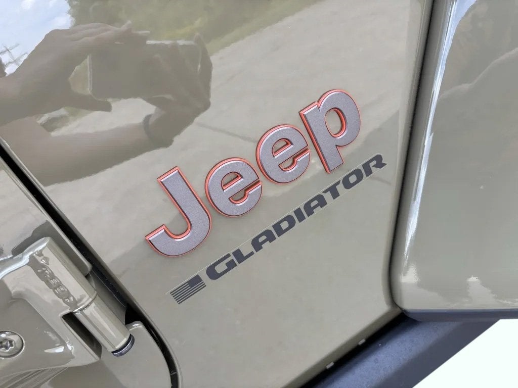 2025 Jeep Gladiator GLADIATOR MOJAVE X 4X4
