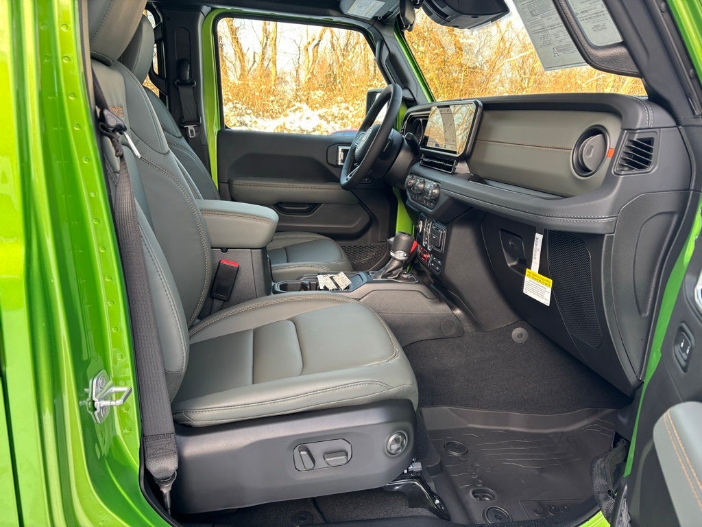 2026 Jeep Gladiator GLADIATOR MOJAVE 4X4