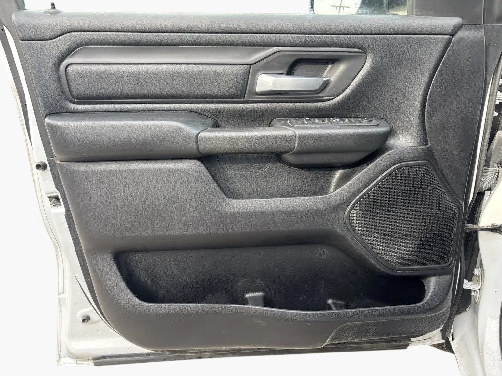 2021 RAM 1500 Tradesman Quad Cab 4x4 6'4' Box