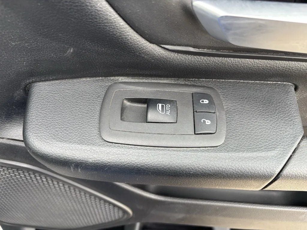 2021 RAM 1500 Tradesman Quad Cab 4x4 6'4' Box