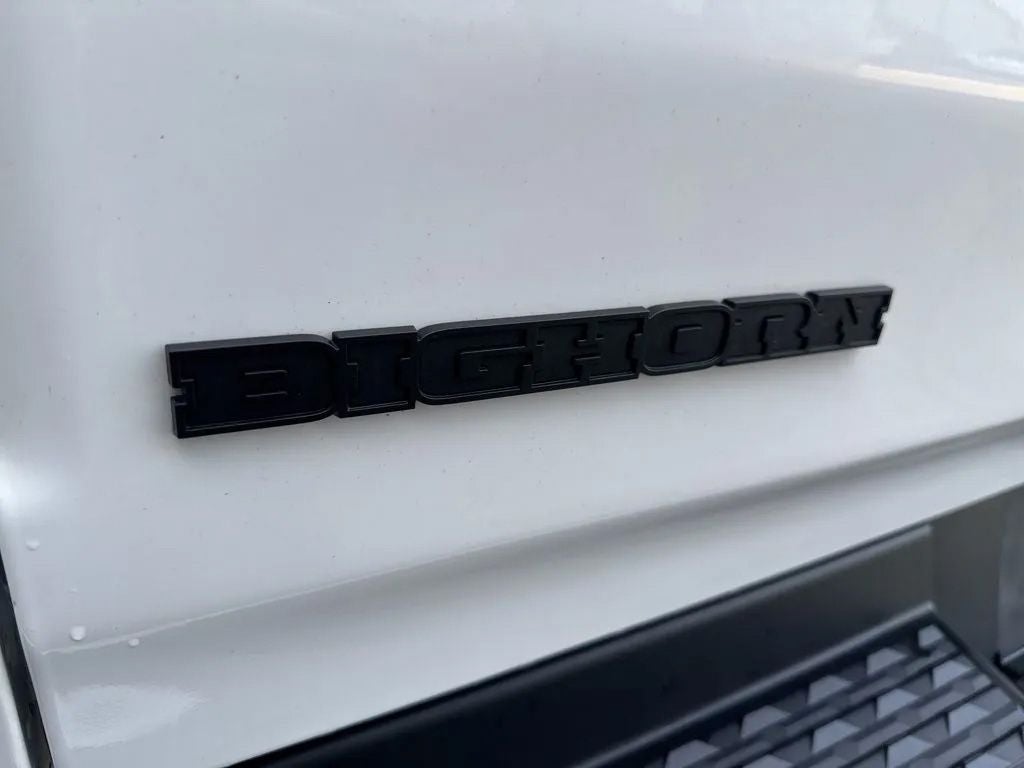 2023 RAM 1500 Big Horn Crew Cab 4x4 5'7' Box