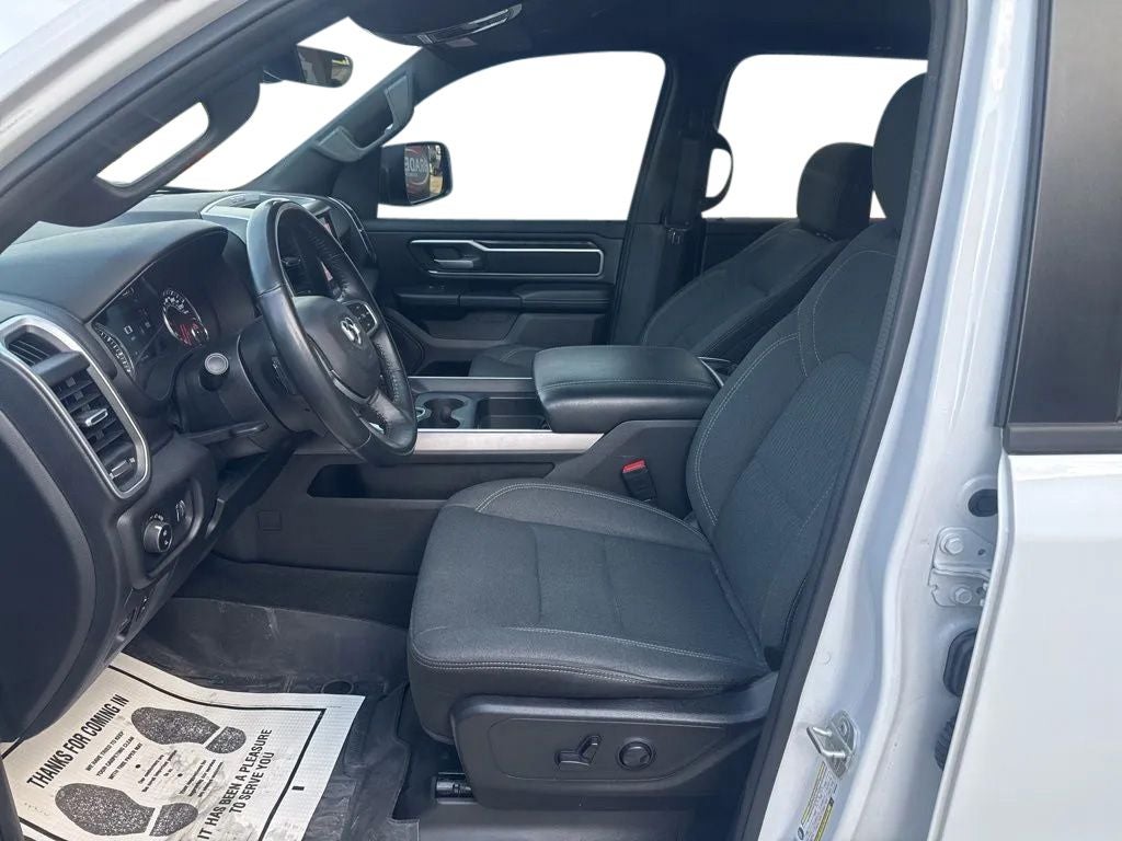 2023 RAM 1500 Big Horn Crew Cab 4x4 5'7' Box
