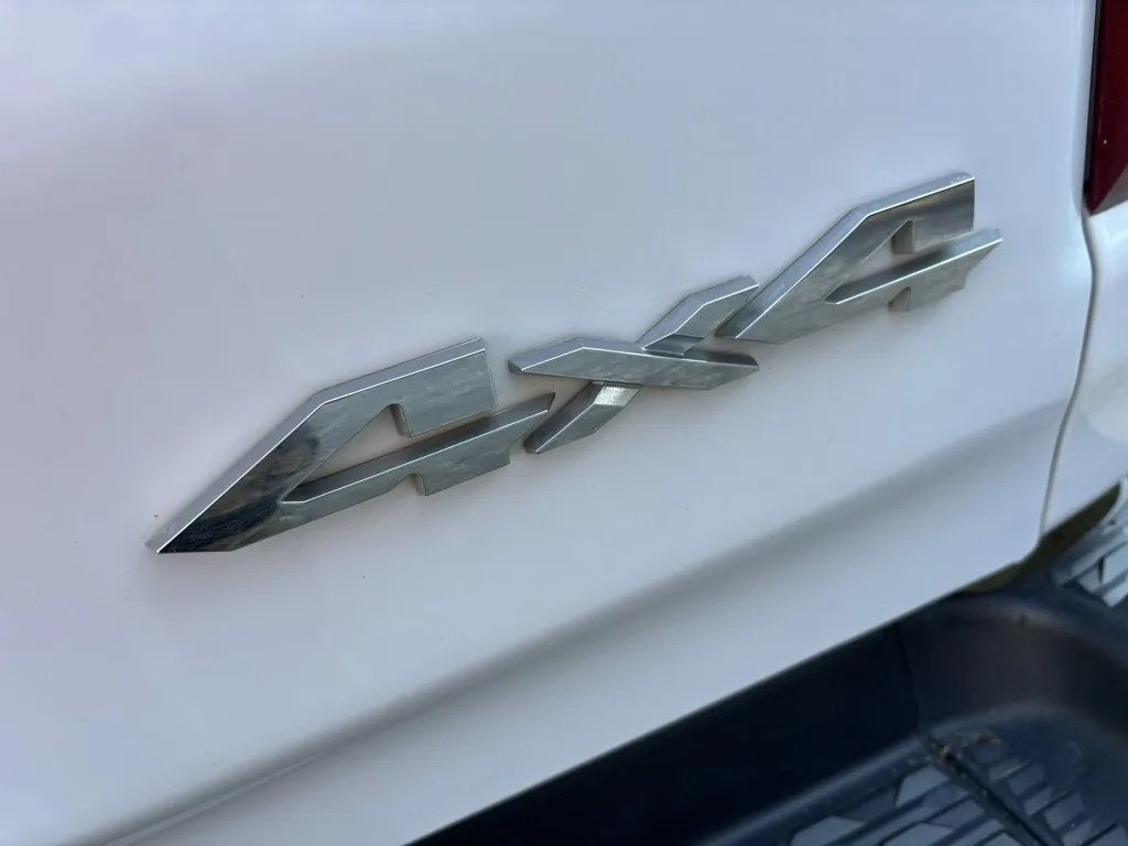 2023 RAM 1500 Tradesman Crew Cab 4x4 5'7' Box